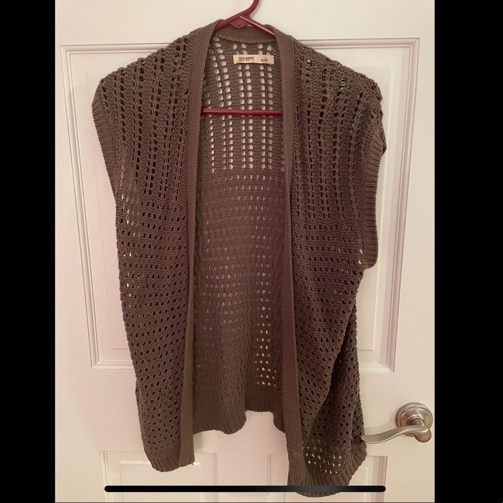 Small olive green old navy short sleeve cardigan